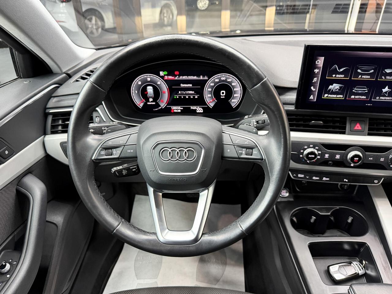 Audi A4 Avant 35 2.0 TDI 163 CV S tronic