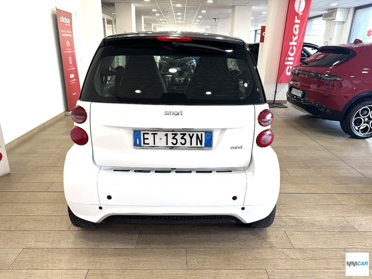 SMART - Fortwo - 1000 52 kW MHD coupé passion