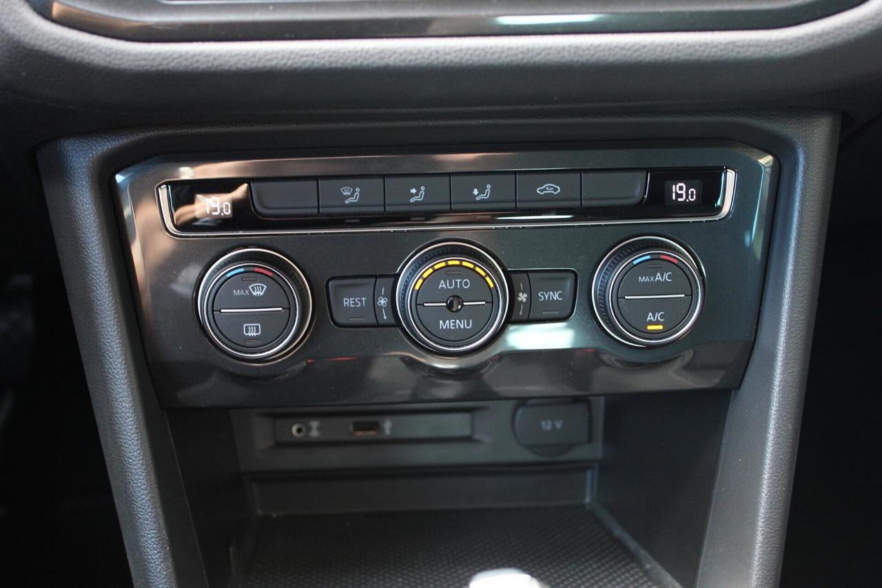 Volkswagen Tiguan 1.4 TSI DSG EXECUTIVE ACTIVE DISPLAY SOLO 36.000 KM COME NUOVA!