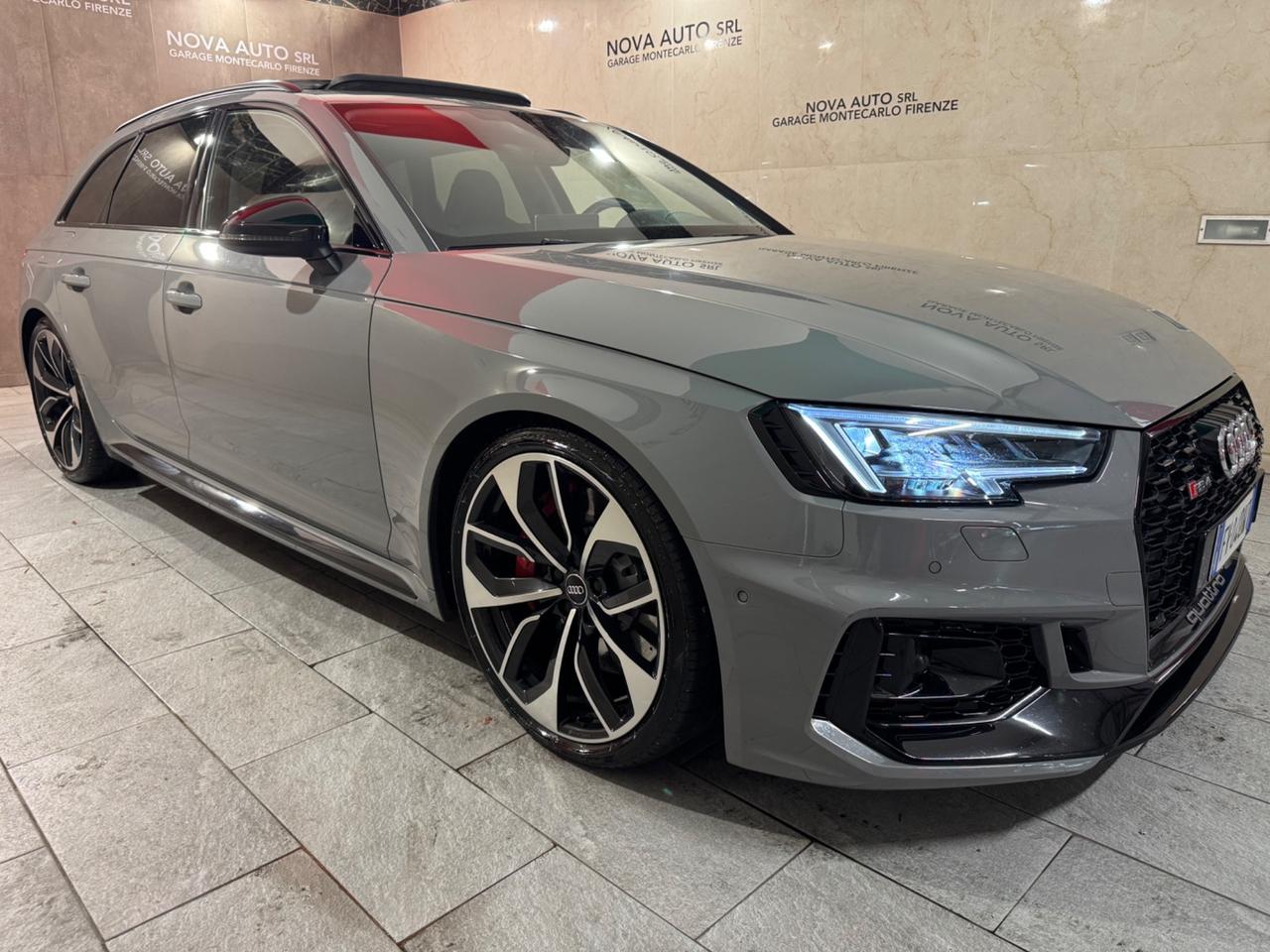 Audi A4 RS 4 Avant 2.9 TFSI quattro tiptronic