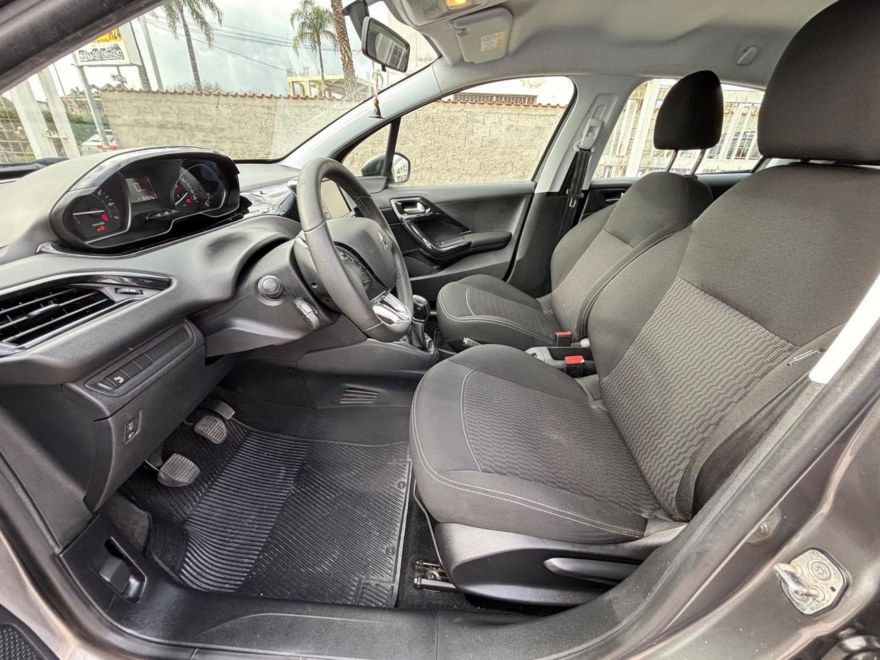 PEUGEOT 208 1.2 82CV ALLURE 12 GARANZIA