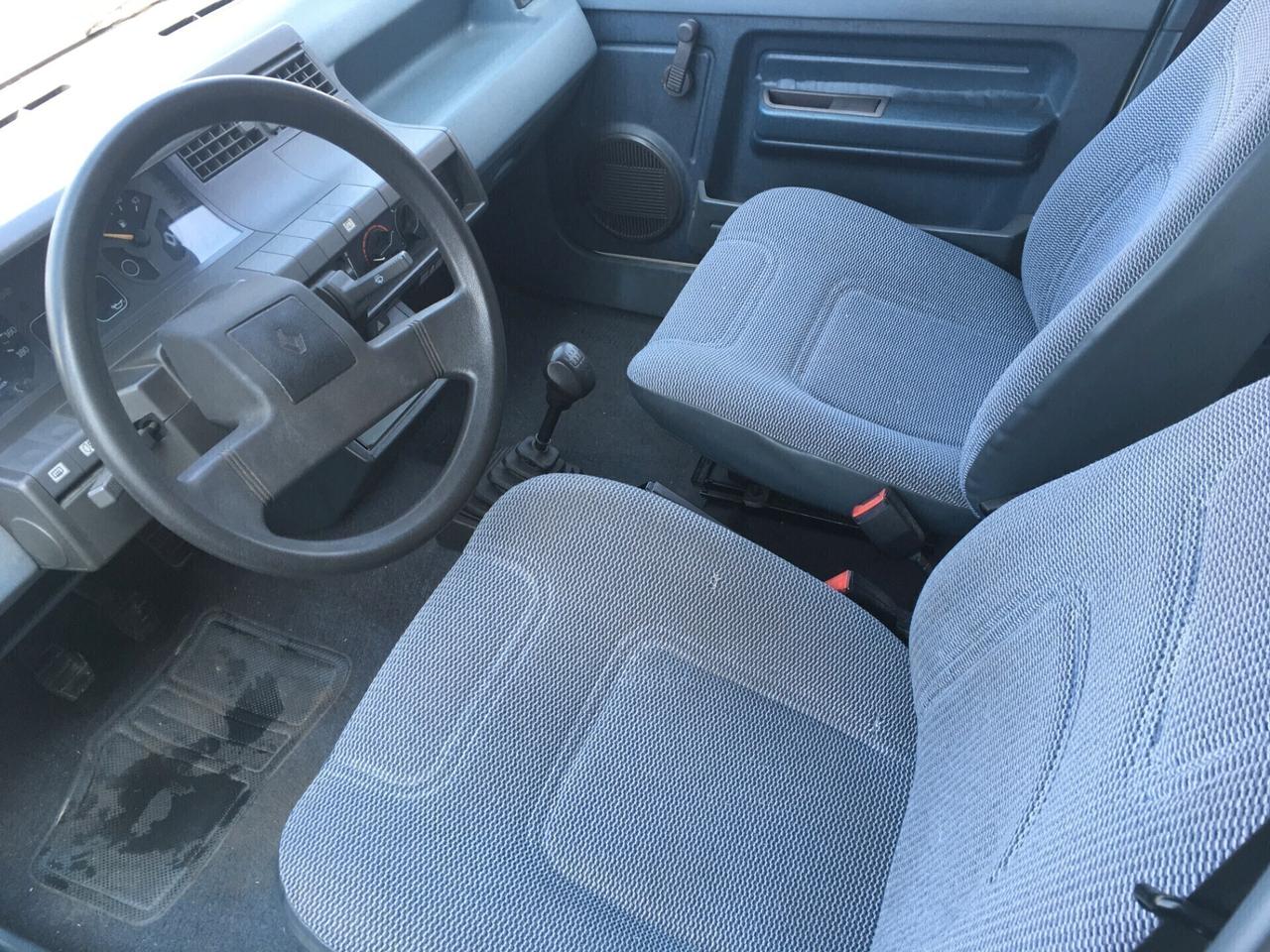 Renault R 5 GTL, ESENTE BOLLO, ASSICURAZIONE E PASSAGGIO RIDOTTI