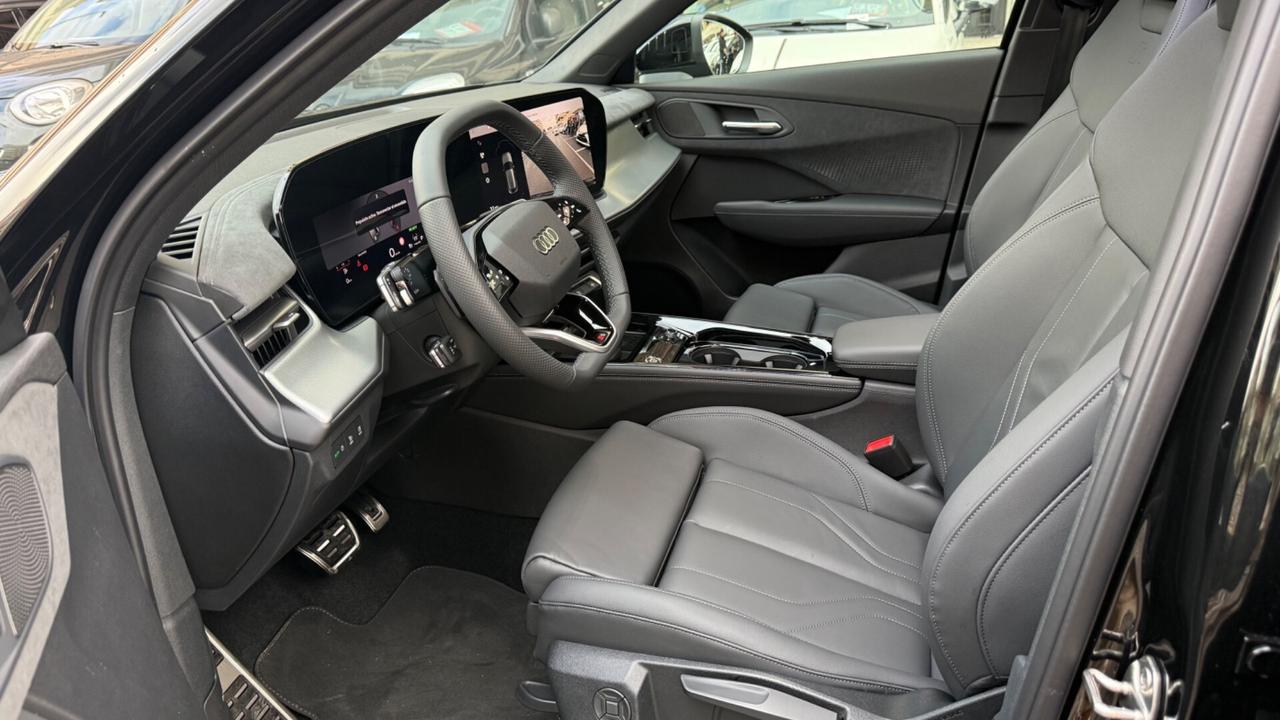 Audi Q3 SPB TDI 110 kW S tronic S Line edition MATRIX PELLE TETTO KAMERA 360 PACCHETTO AMBIENTE PDC