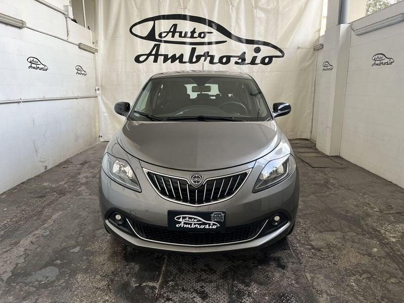 Lancia Ypsilon 1.0 FireFly 5 porte S&S Hybryd Gold