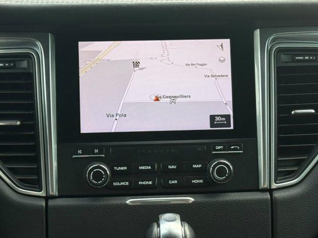PORSCHE Macan 3.0 Diesel S NAVI - PDLS - PDC - PELLE - 21