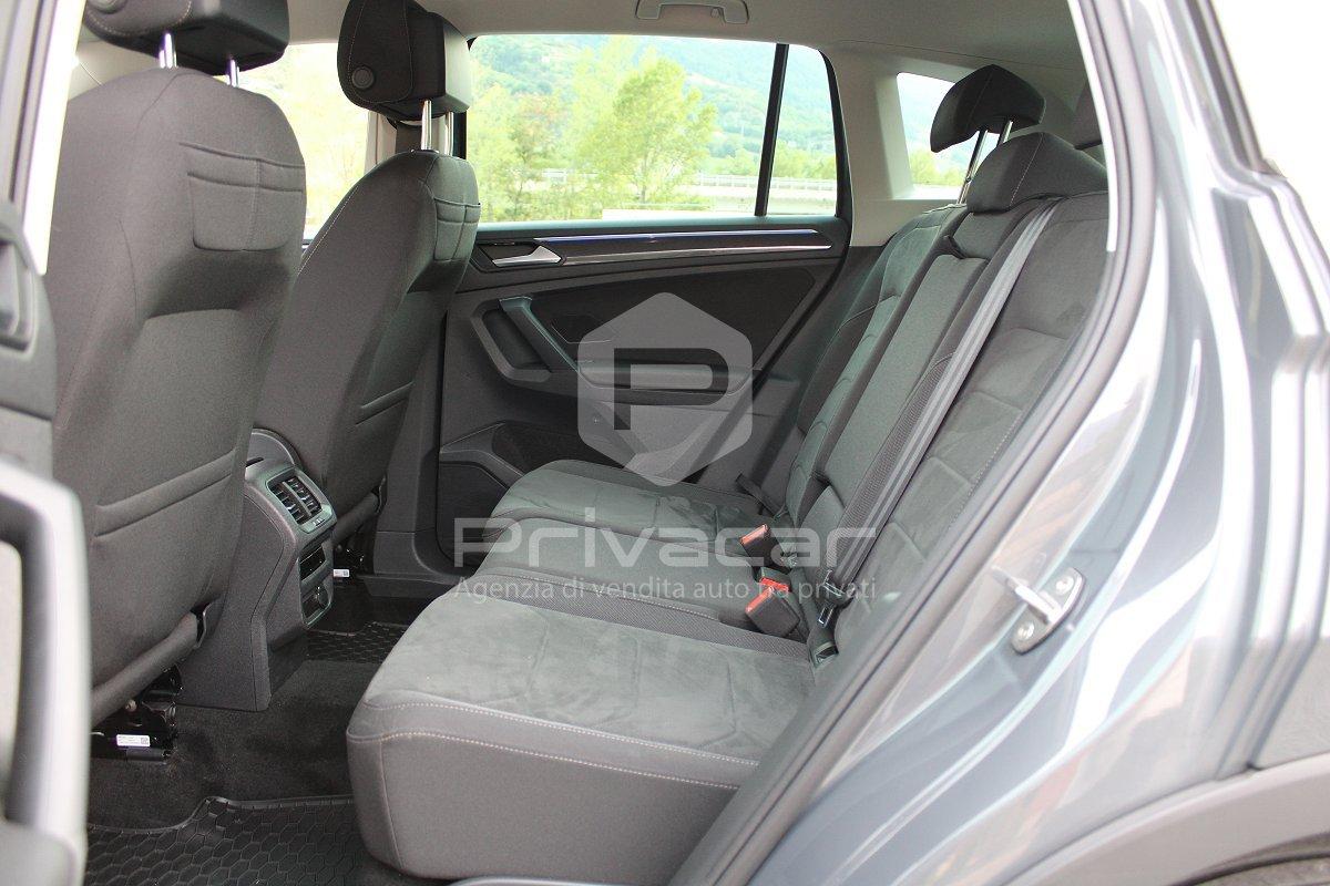 VOLKSWAGEN Tiguan 2.0 TDI 200 CV SCR DSG 4MOTION Elegance