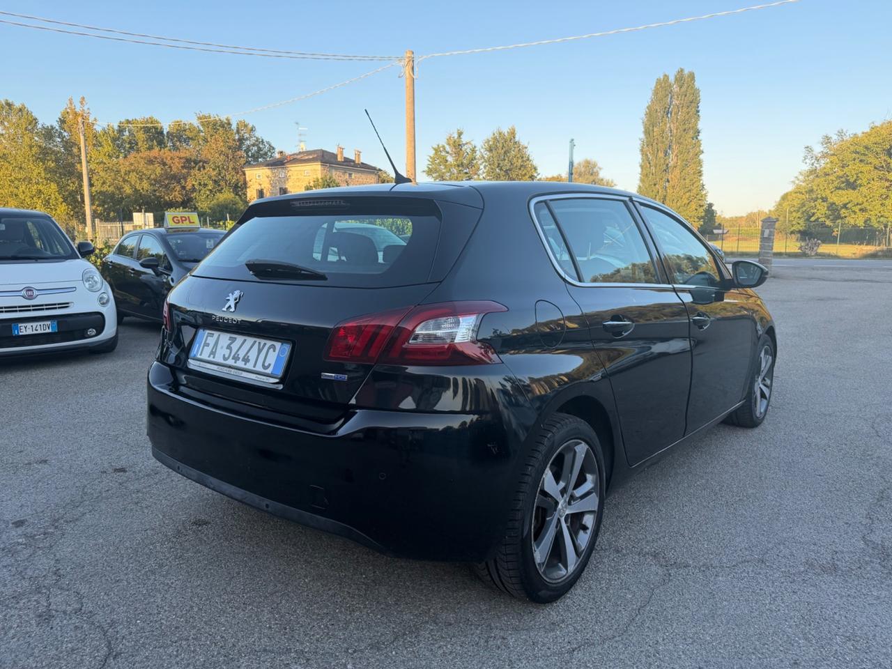 Peugeot 308 BlueHDi 120 S&S EAT6 GT Line