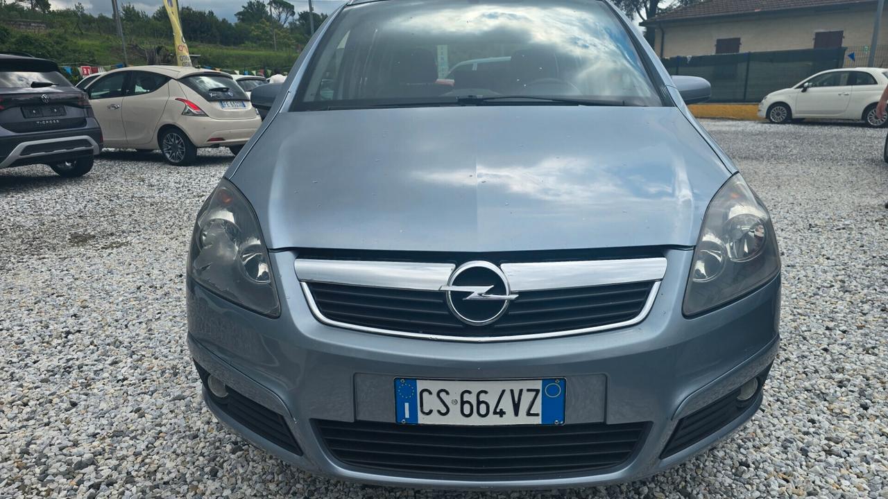 Opel Zafira 7 POSTI