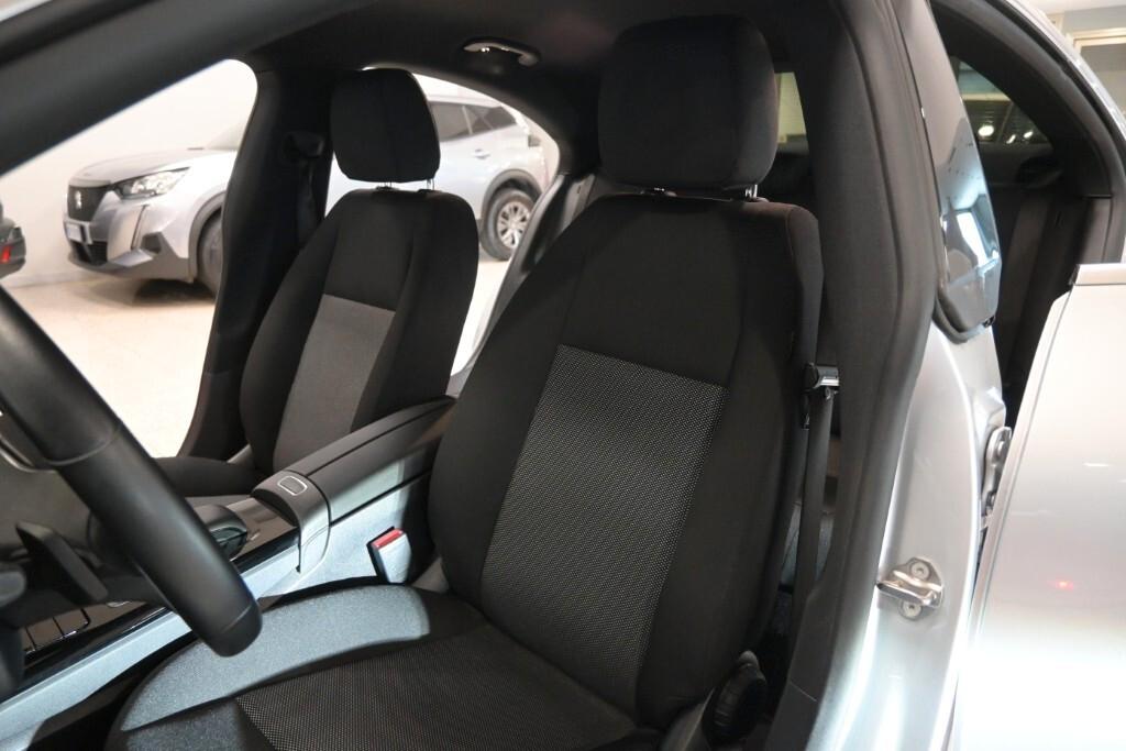 Mercedes-benz CLA 180 d Automatic Business