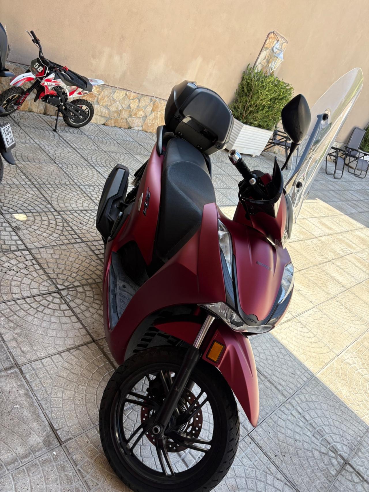 Honda SH 350