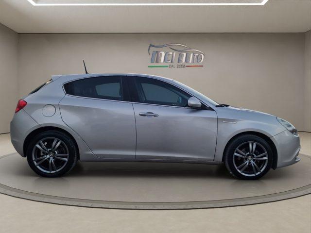 ALFA ROMEO Giulietta 1.6 JTDm-2 105 CV Distinctive