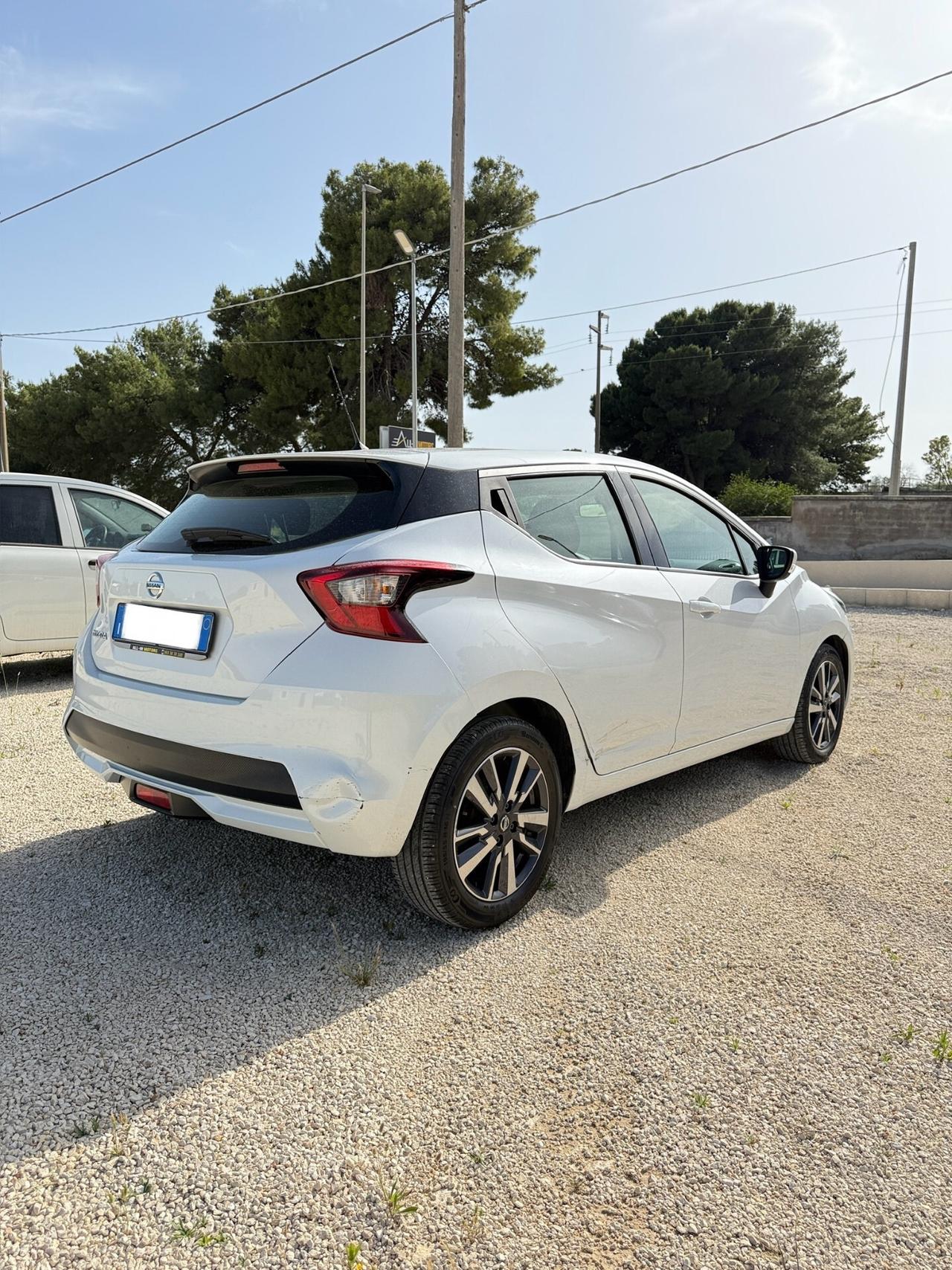 NISSAN Micra Tekna 1.0 71cv 2017 quinta serie 5 porte