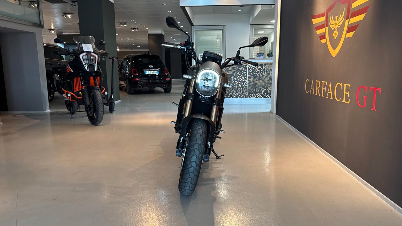 Benelli Leoncino 800 - 2023