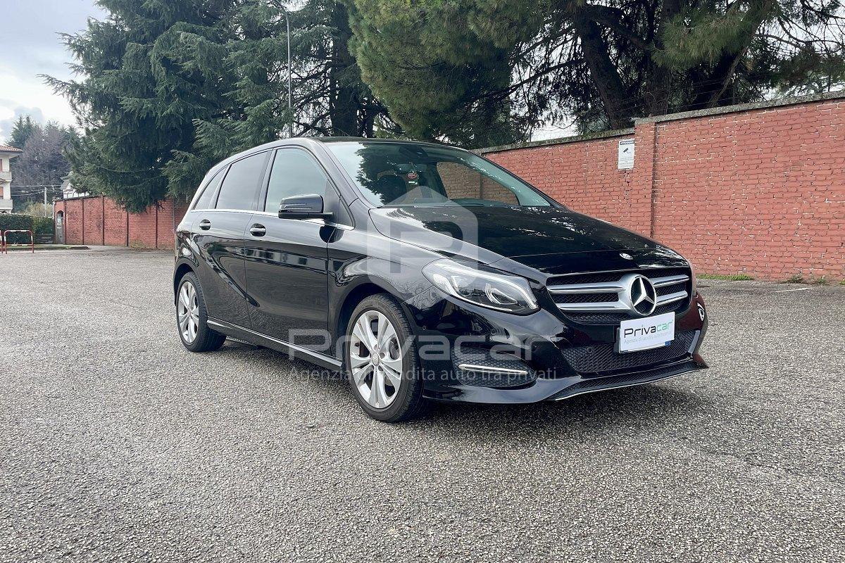 MERCEDES B 180 d Premium
