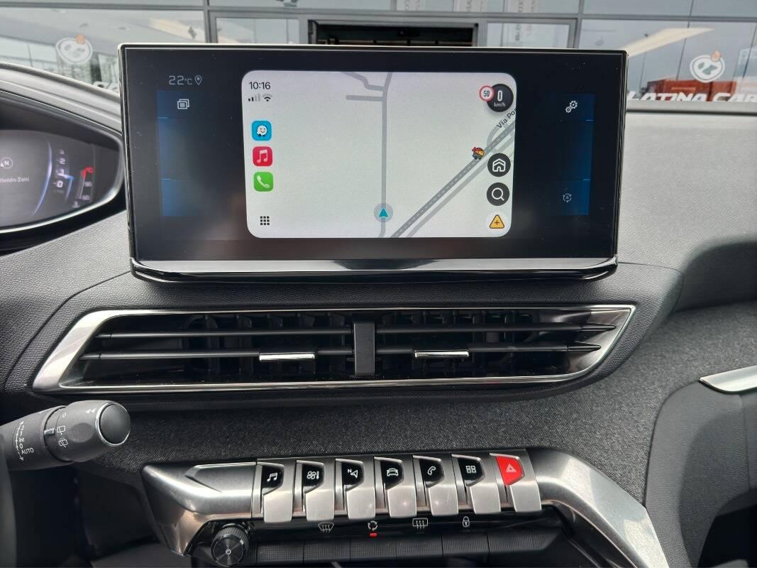 Peugeot 3008 II 1.5 bluehdi Allure Pack 130cv AUTOMATICA E CARPLAY