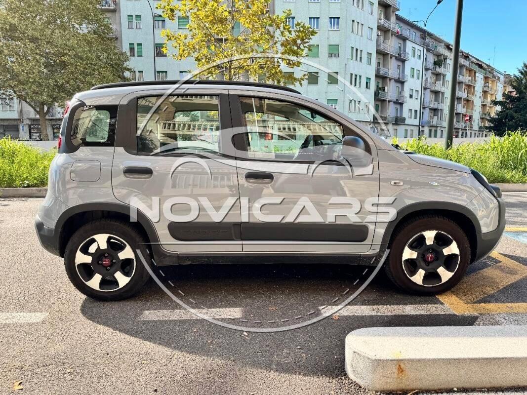 Fiat Panda 1.0 FireFly S&S Hybrid City Cross