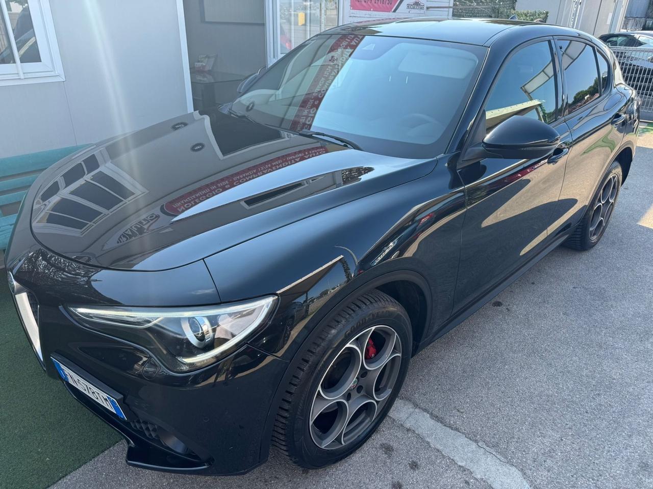Alfa Romeo Stelvio 2.2 Turbodiesel 210 CV AT8 Q4 Super