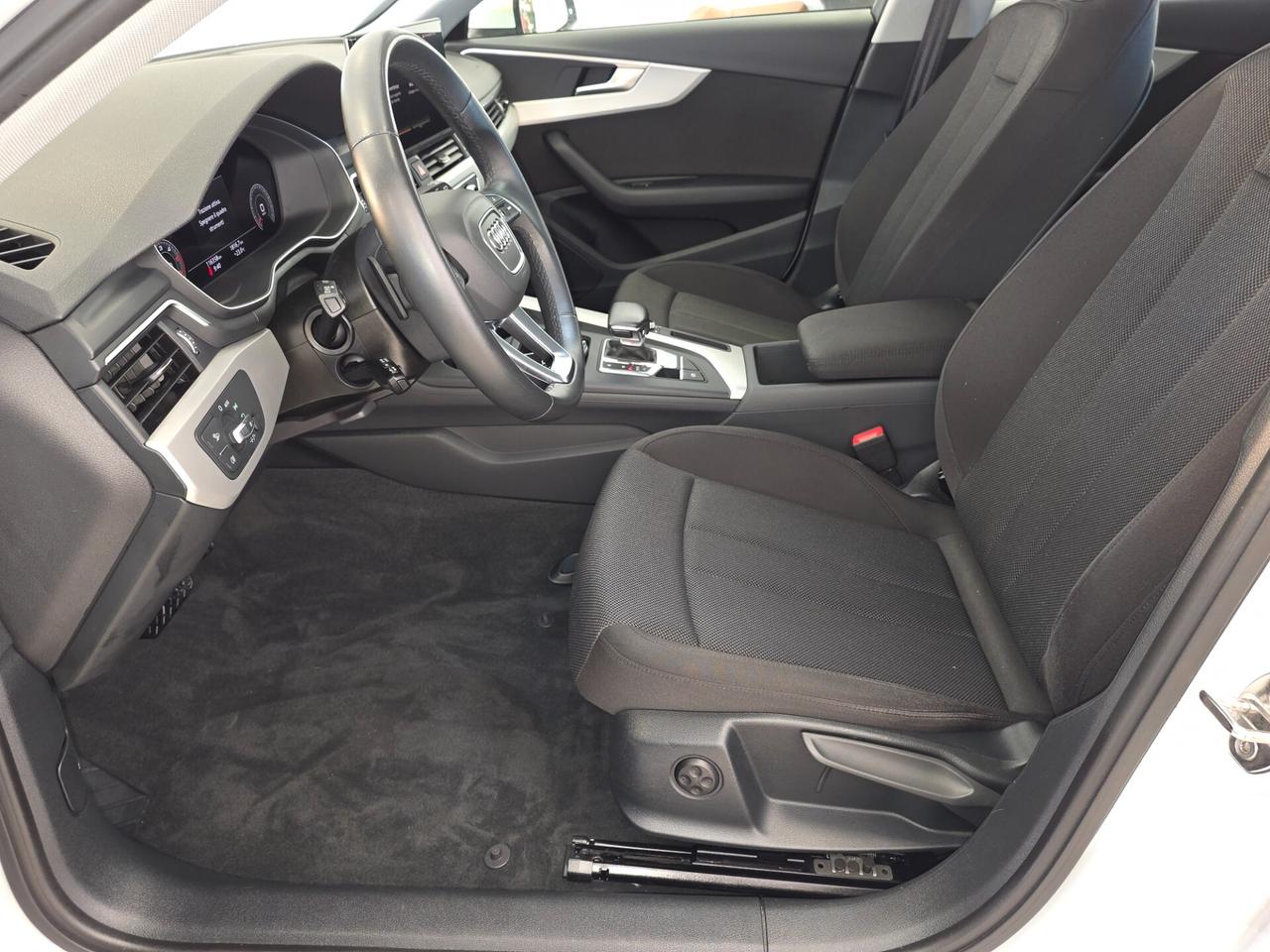 Audi A4 Avant 35 TDI/163 CV S tronic Business Advanced