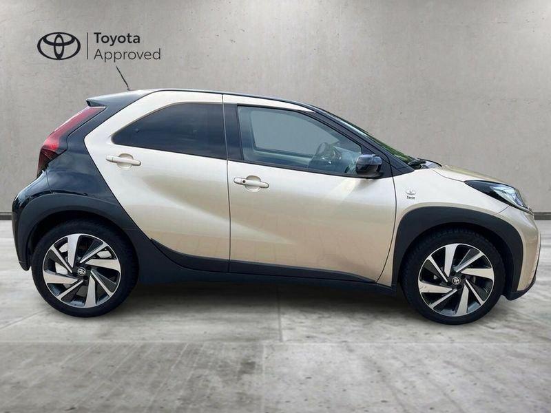 Toyota Aygo X 1.0B (72 CV) Lounge S-CVT