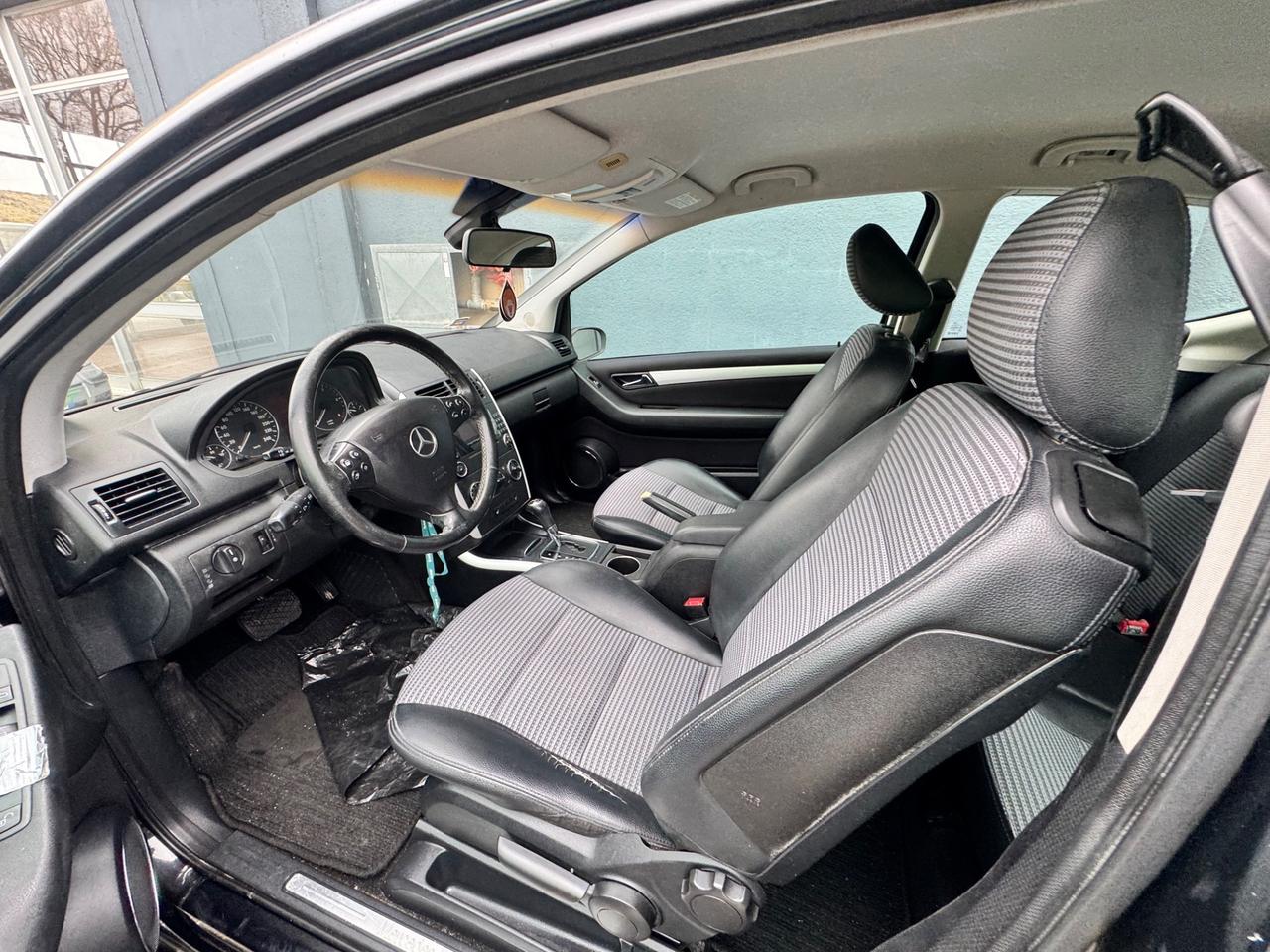 Mercedes-benz A 160 CDI Coupé Avantgarde