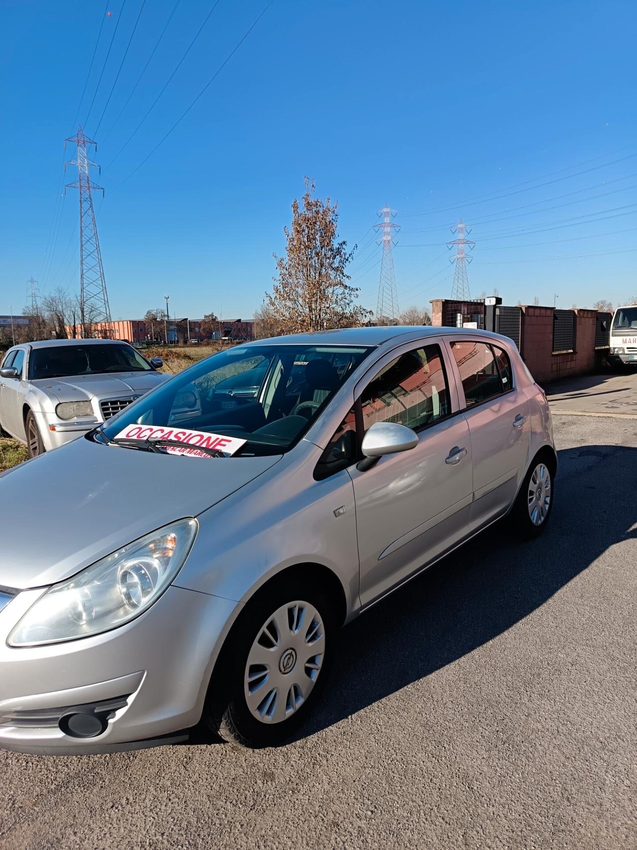 Opel Corsa 1.2 5 porte Enjoy