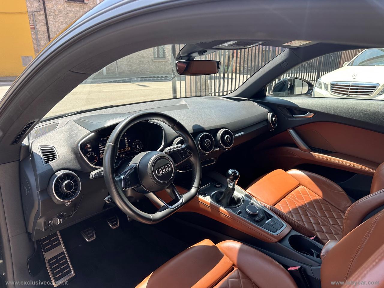 AUDI TT Coupé 2.0 TFSI S line