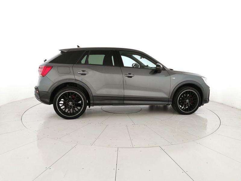 Audi Q2 35 1.5 tfsi S line edition