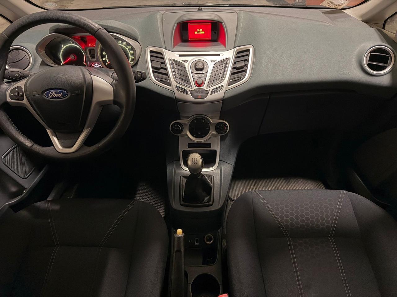 Ford Fiesta 1.4 TDCi 3pTitanium GARANZIA 12 mesi