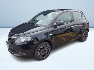 Lancia Ypsilon 1.0 HYBRID GOLD S&S 70CV