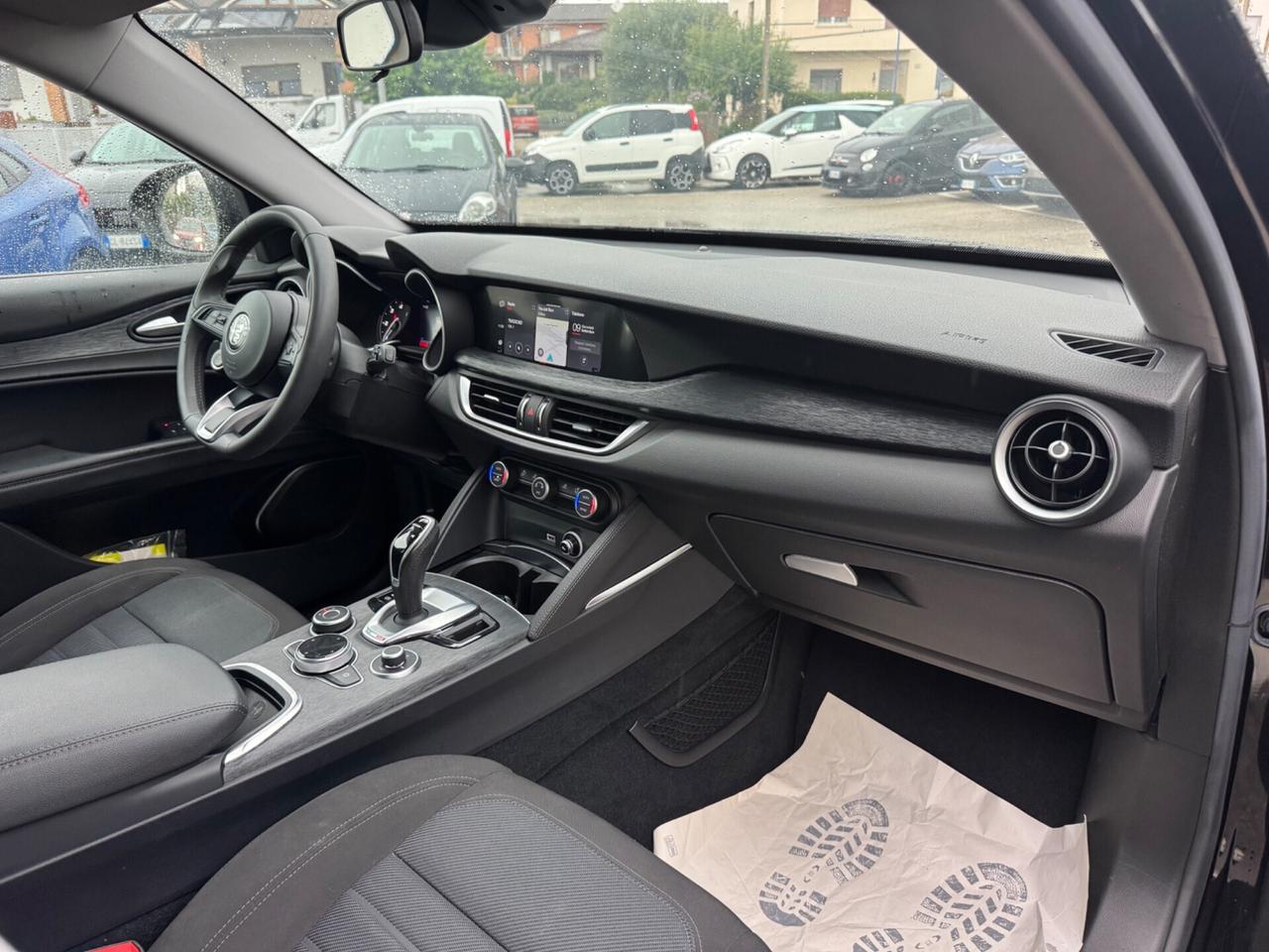 Alfa Romeo Stelvio 2.2 Turbodiesel 160 CV AT8 RWD Business