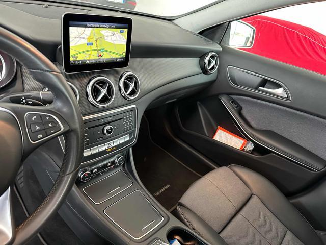 MERCEDES-BENZ GLA 200 d Automatic Business