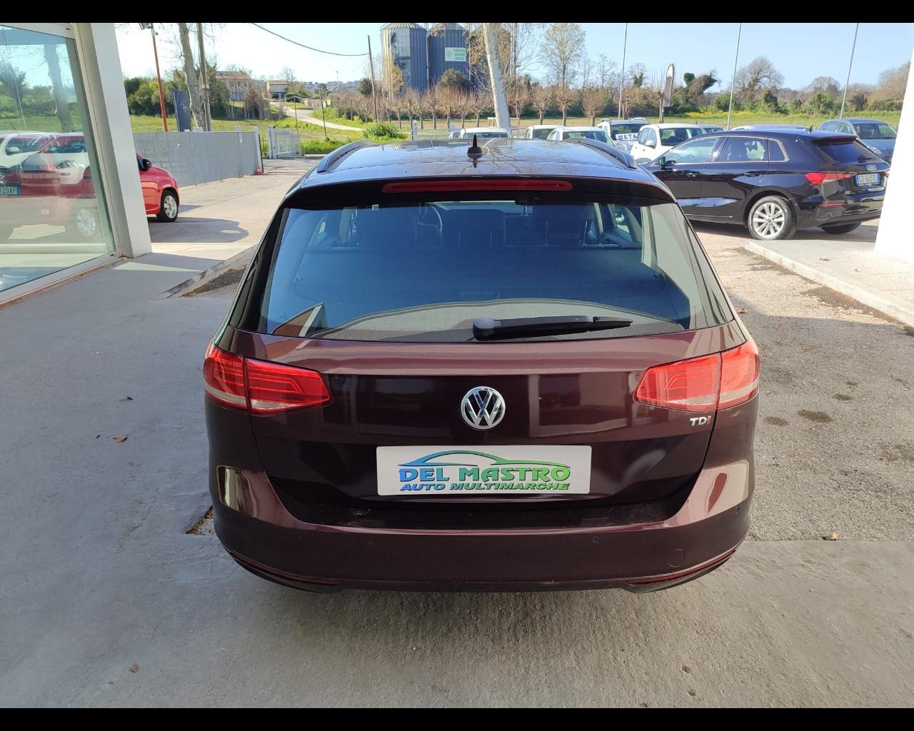VOLKSWAGEN Passat Business Variant 1.6 TDI Trendline BlueMotion Tech.