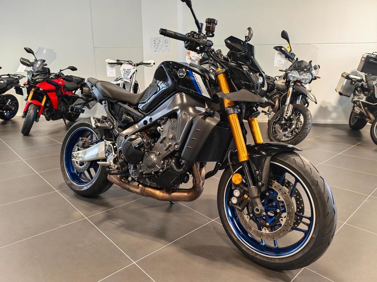 Yamaha MT-09 SP Icon Reverce 2022