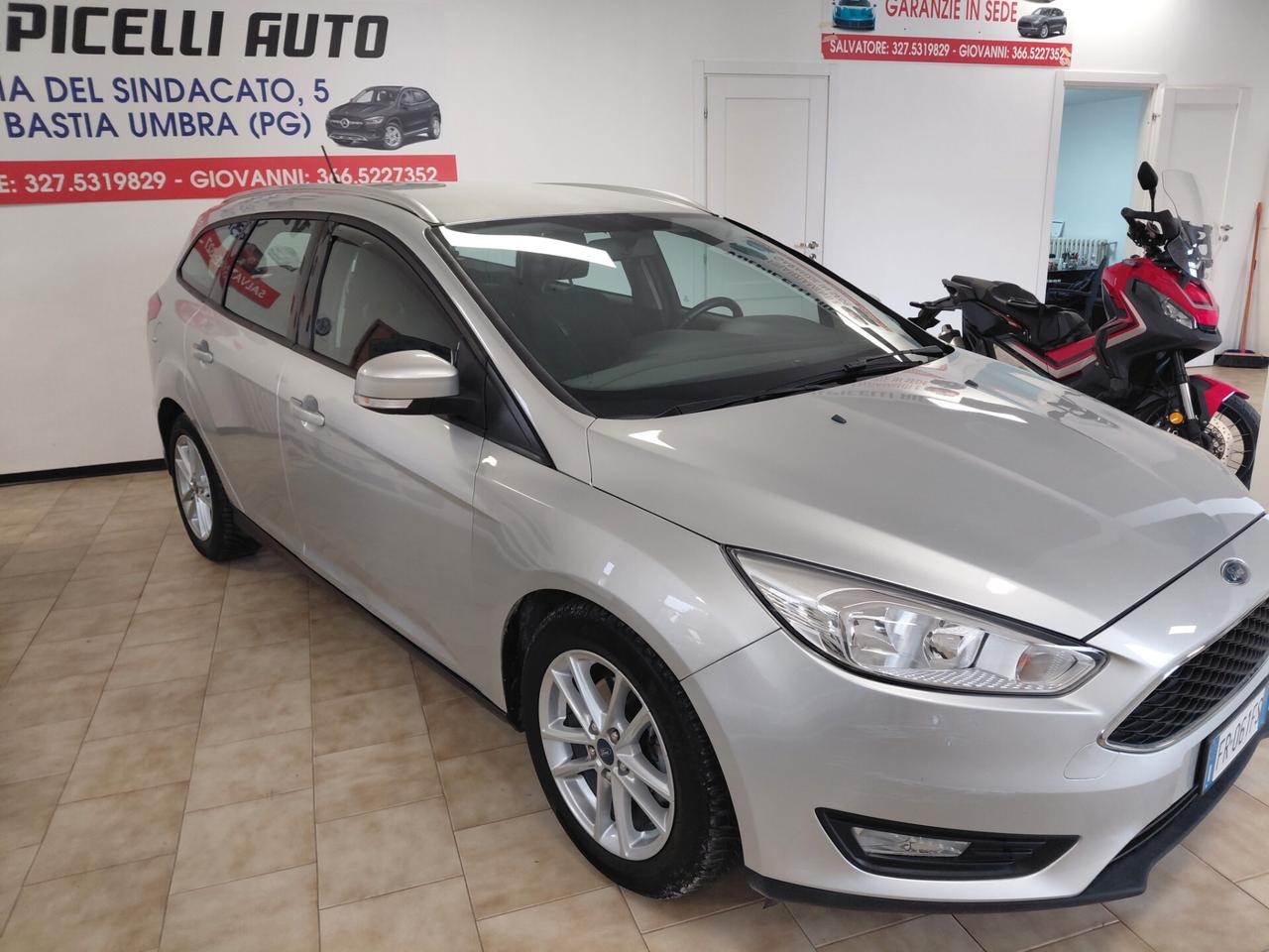 FORD FOCUS ANNO 2018 DS 1.5 ADATTA NEOPATENTATI KM 121 mila