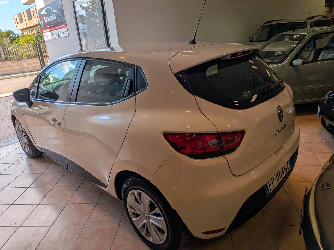Renault Clio dCi 8V 75 CV Start&Stop 5 porte Energy Duel2