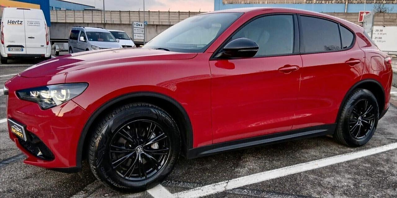 Alfa Romeo Stelvio 2.2 Turbodiesel 160 CV AT8 RWD Super