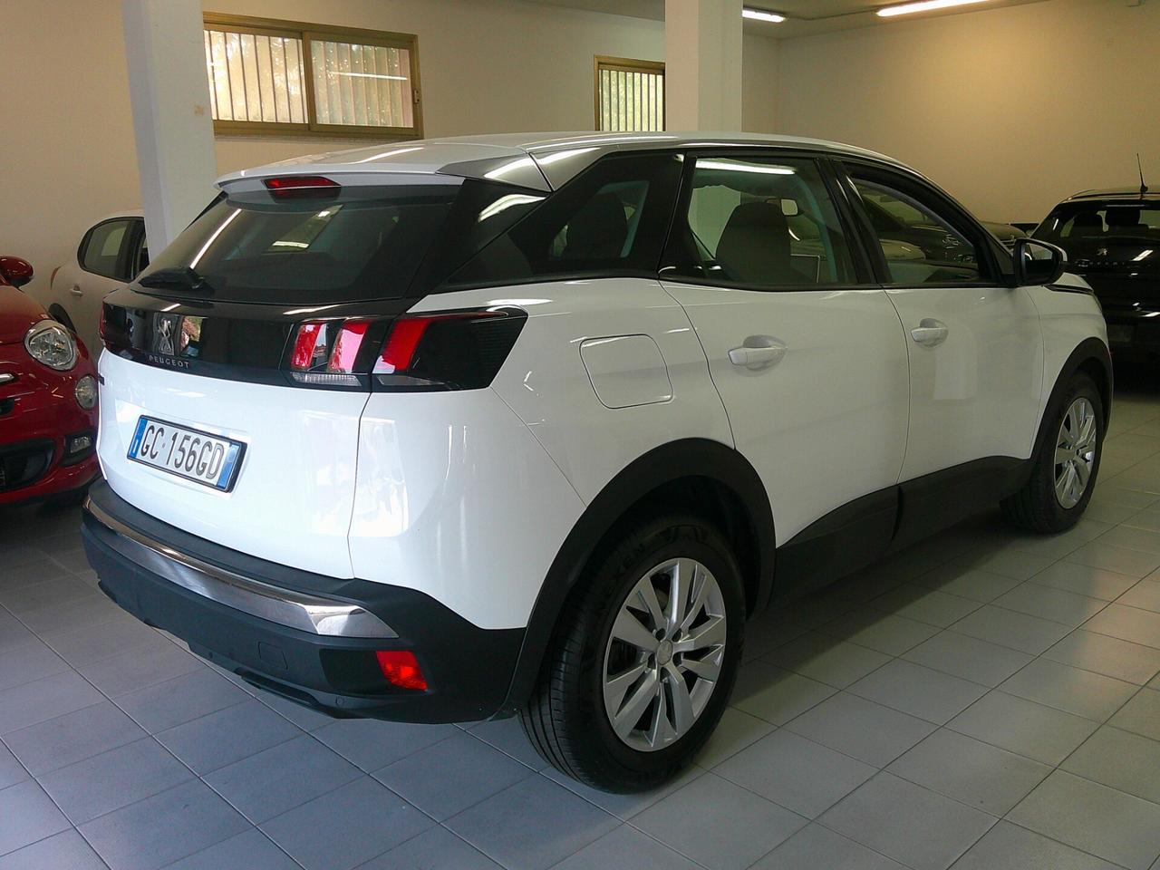 Peugeot 3008 BlueHDi 130 S&S Business