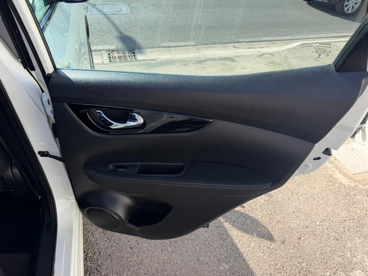 NISSAN QASHQAI 1.5 DIESEL 110 (CV) 2015