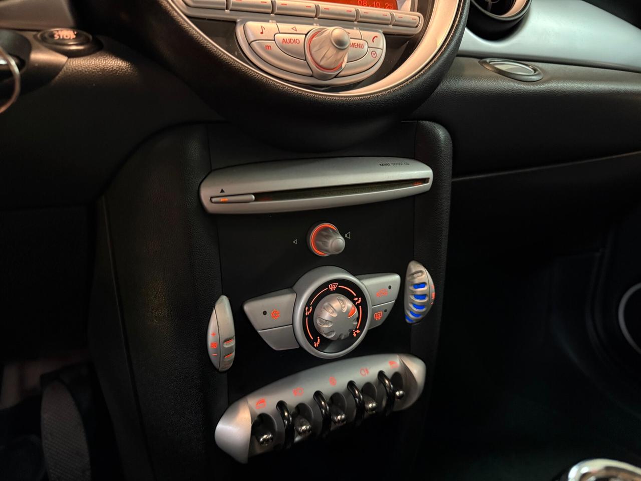 Mini 1.6 16V Cooper D Salt