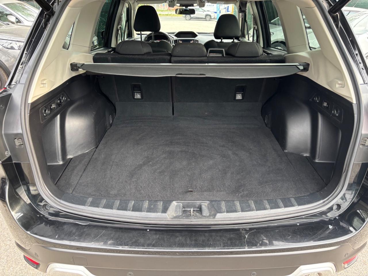 Subaru Forester 2.0 e-Boxer MHEV Lineartronic premium