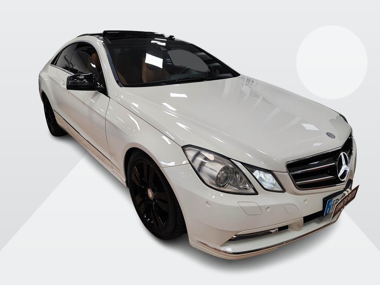 Mercedes-benz E 220 CDI Coupé BlueEFFICIENCY Avantgarde