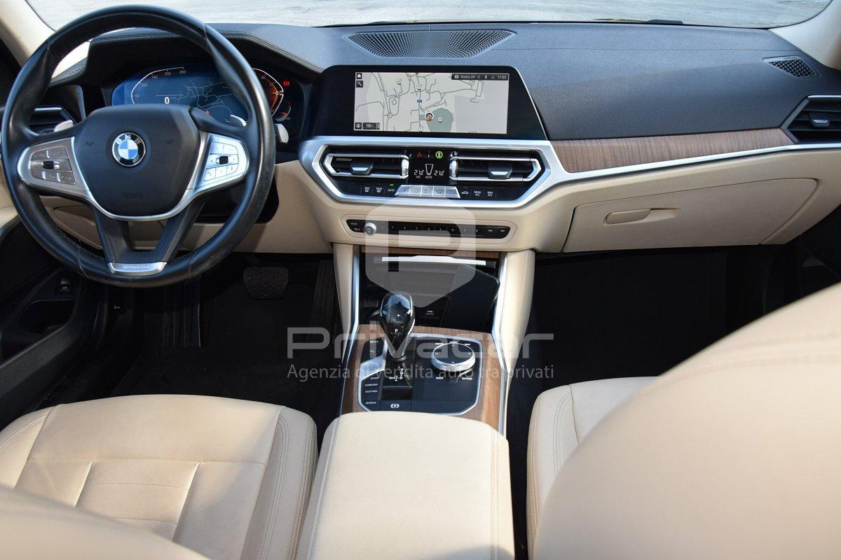 BMW 320d 48V Touring Business Advantage