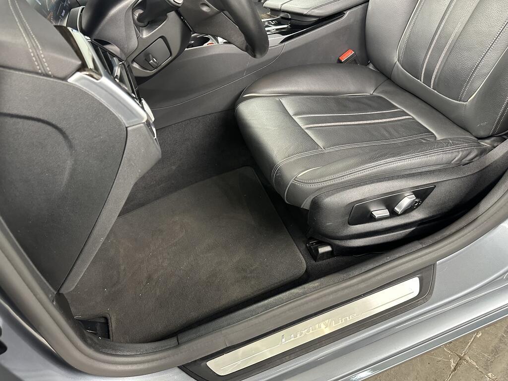 BMW Serie 5 Touring 520 d Mild Hybrid 48V Luxury Steptronic