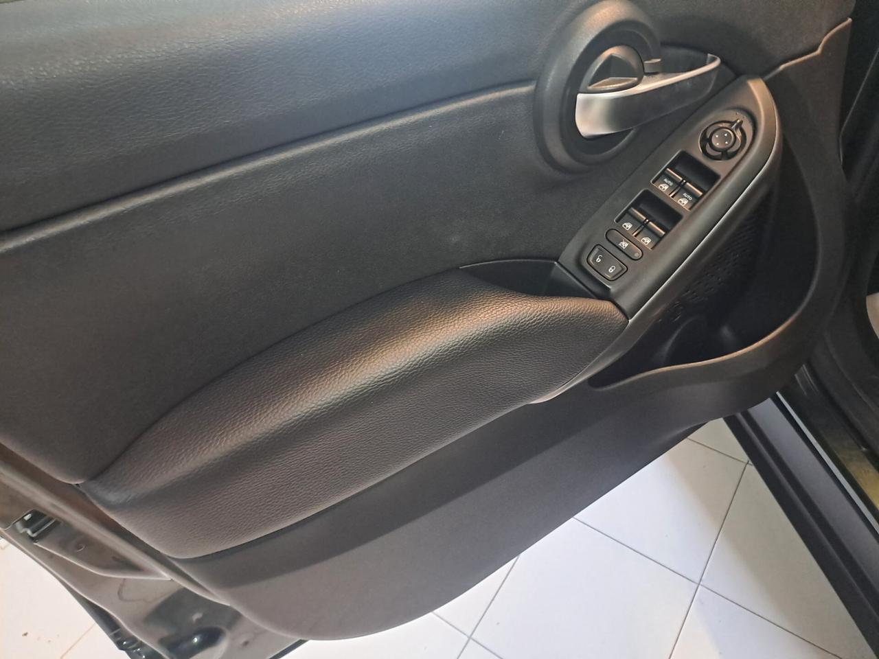 Fiat 500X 1.3 MultiJet 95 CV Cross FARI FULL LED