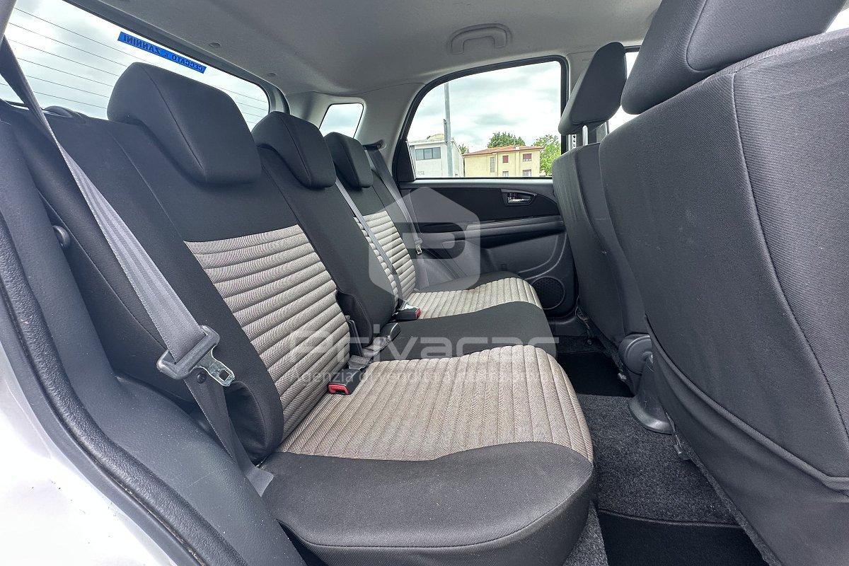 FIAT Sedici 2.0 MJT 16V DPF 4x4 Emotion