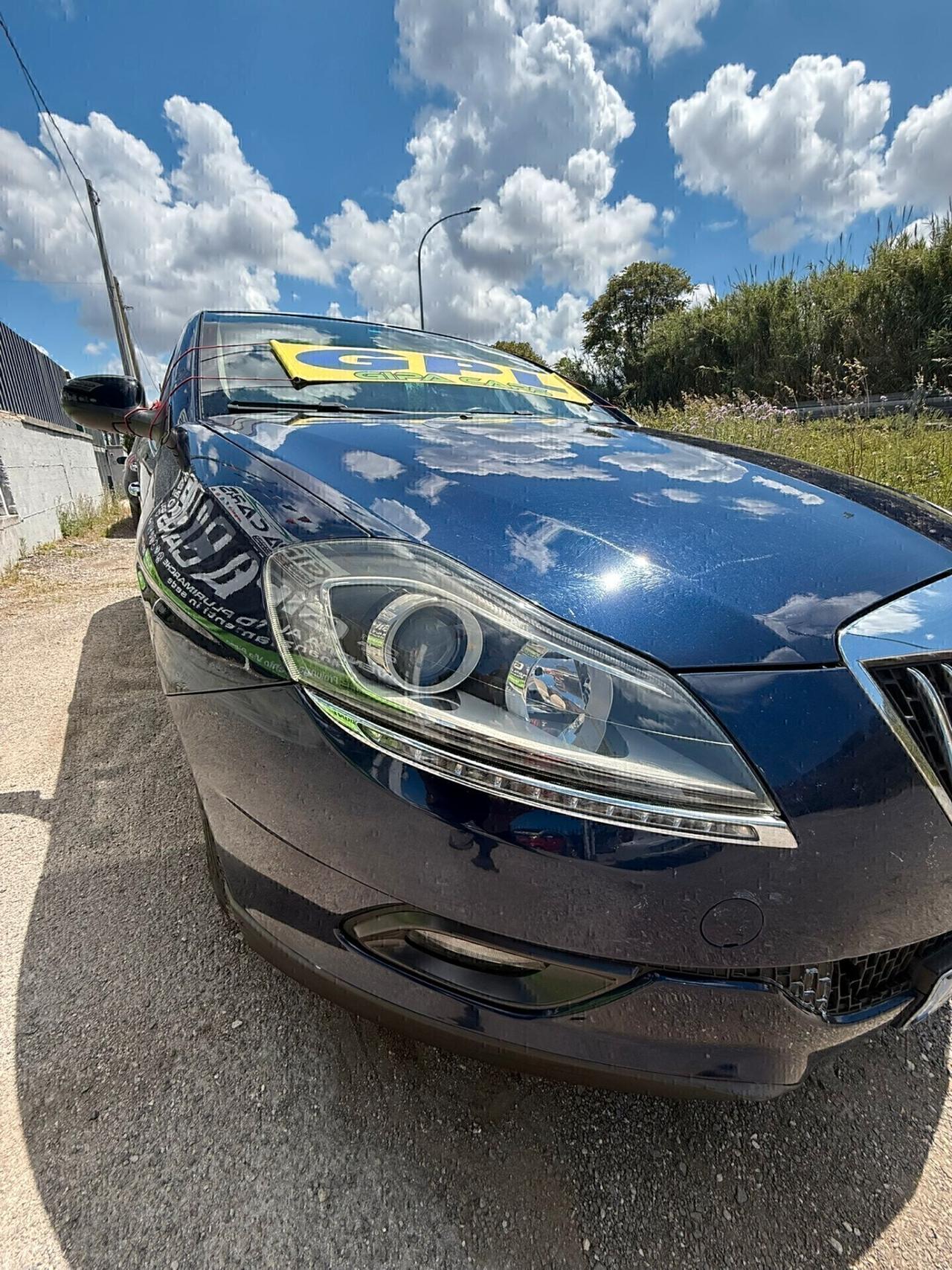 Lancia Delta 1.4 T-Jet 120 CV Platino Ecochic GPL