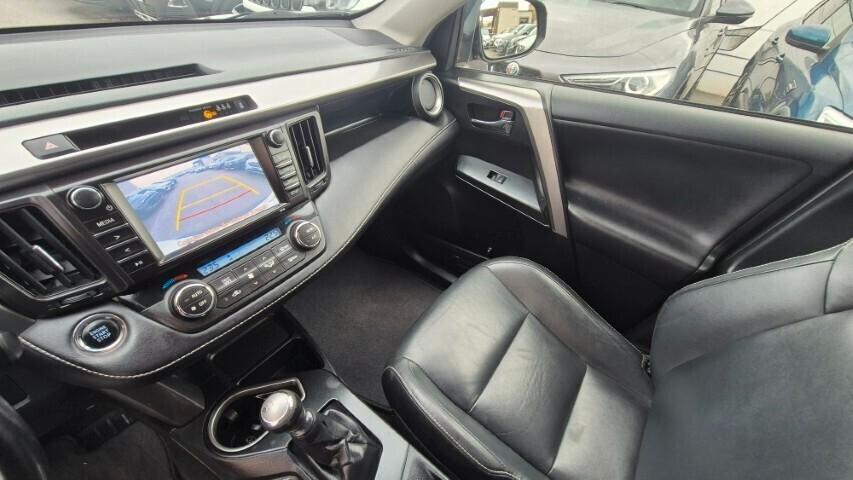 Toyota RAV 4 RAV4 2.0 D-4D 2WD Lounge