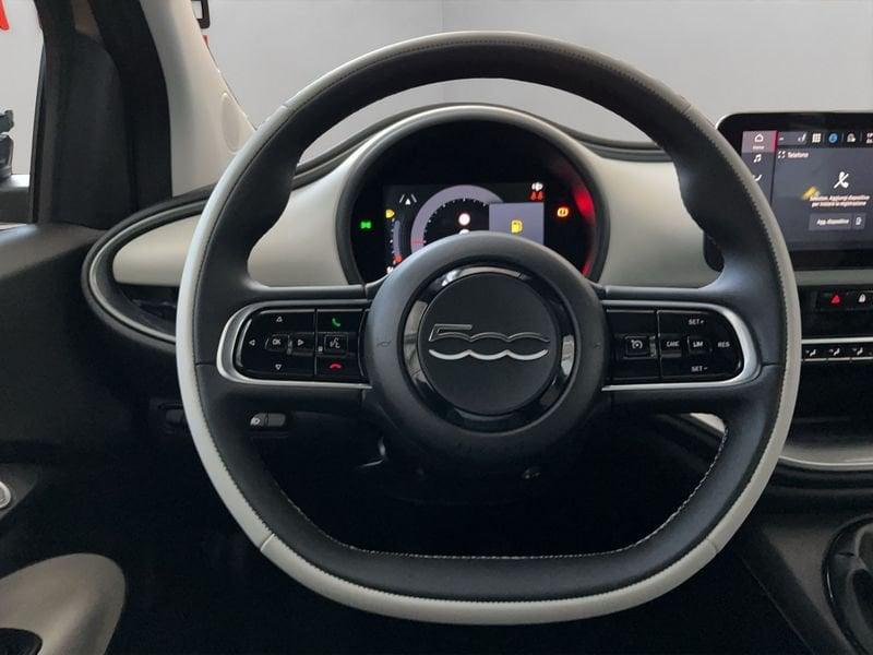 FIAT 500C Hybrid 500 Hybrid La Prima Cabrio