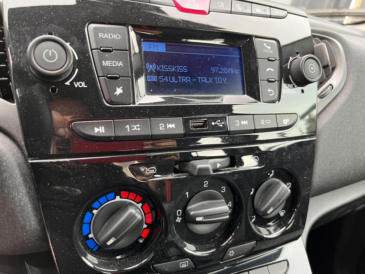 Lancia Ypsilon 1.0HIBRID UNIPRO' *PREZZO VERO*