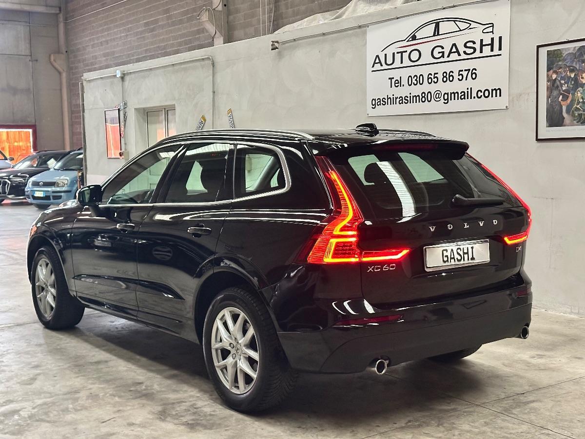 VOLVO - XC60 - B4AWD Geartronic Momentum Pro